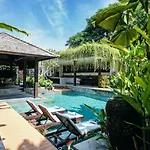 Villa Besok