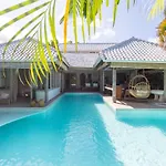 Cocowhite Villa