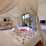 Big Private 7 Bed, 7 Bath, Goldflower Villa With 2X Pool, 2X Lounge, Best Location