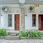 Oyo 91080 Kubu D&D Guesthouse