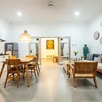 Ambermoon Villas