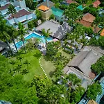 Villa Kalis, 10 Bedroom Family And Group Villa