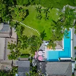 Villa Kalis, 10 Bedroom Family And Group Villa