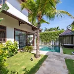 Villa Bewa By Villa Finder