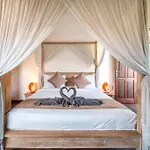 Villa Bewa By Villa Finder