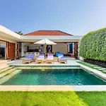 Villa Bugis Kayu Aya Seminyak