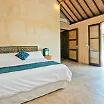 Rumi Villas
