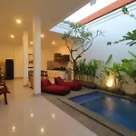 Bougainvillea Villa Seminyak By Parigata