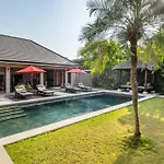 Villa 500M2 With 14M Pool, Bbq, Pinball - Seminyak