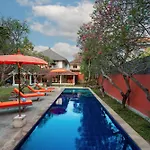 Seminyak Villa Kubuku