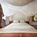 Alarte Estate By Villa Finder