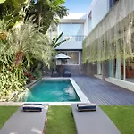 Villa Indaros