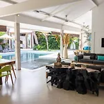 Villa Malya 5 Bedrooms Seminyak