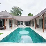 J & J Villa Seminyak