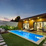 The Claremont Luxury Villas