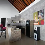 Home In Bali - Seminyak