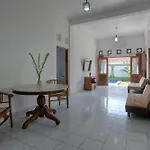 Villa Calgary Seminyak