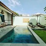 Sejati Villas - Petitenget