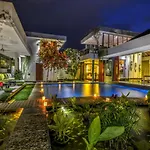 Stunning 4 Bed, Butler Service, Security, Central