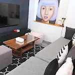 Modern & Central 3 Bedroom Plus Cinema