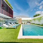 Villa Kamawis Seminyak
