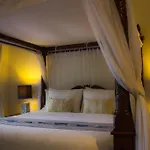 Arwana Estate
