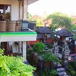 Cr Tris Rooms Seminyak