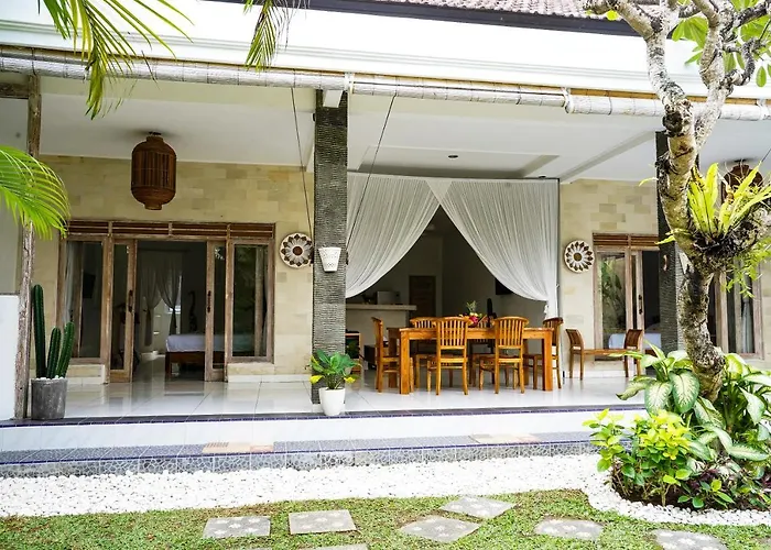 Villa Polly