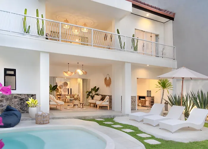 Casa De Lupe 5 Bedroom Villa In Kerobokan