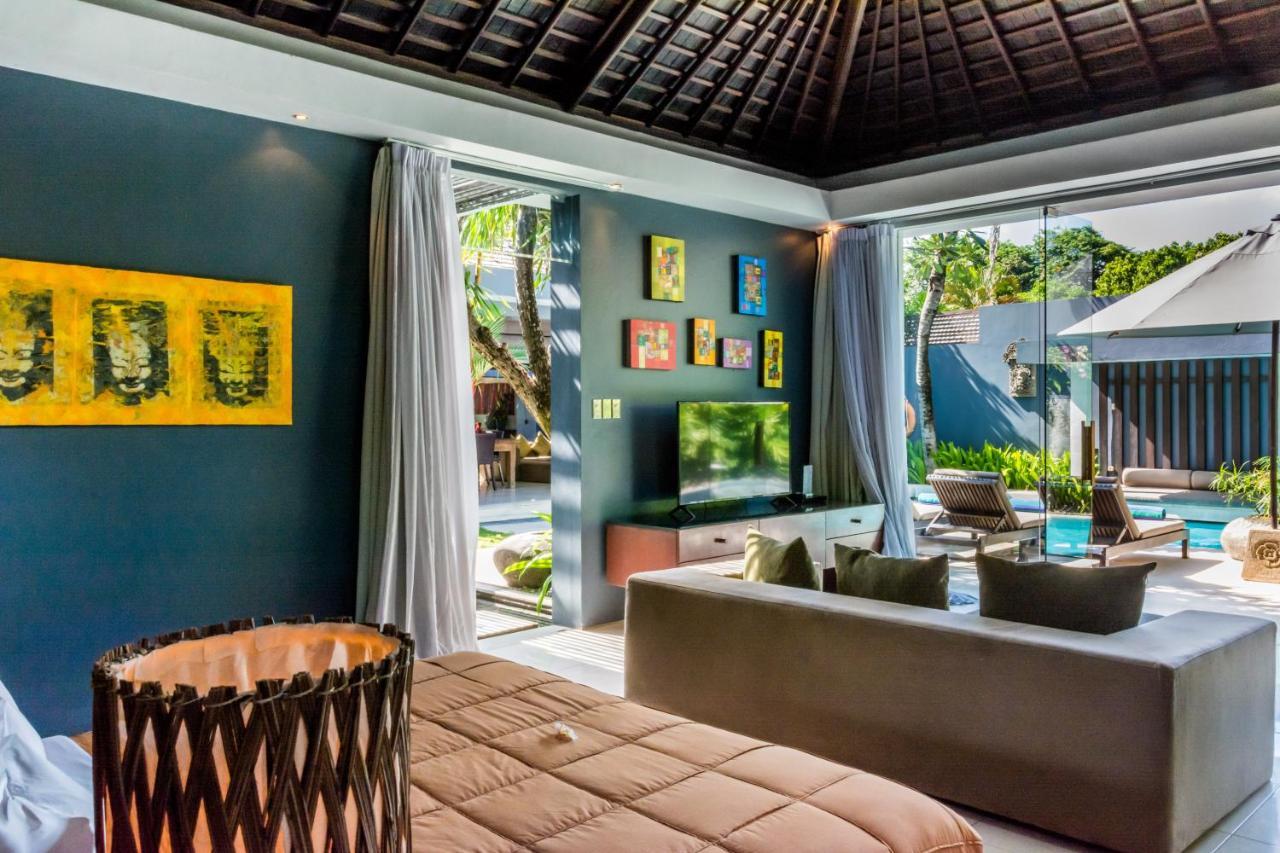 Kembali * Seminyak (Bali)