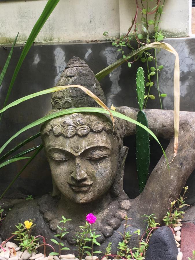 Nadialit Homestay Seminyak (Bali)