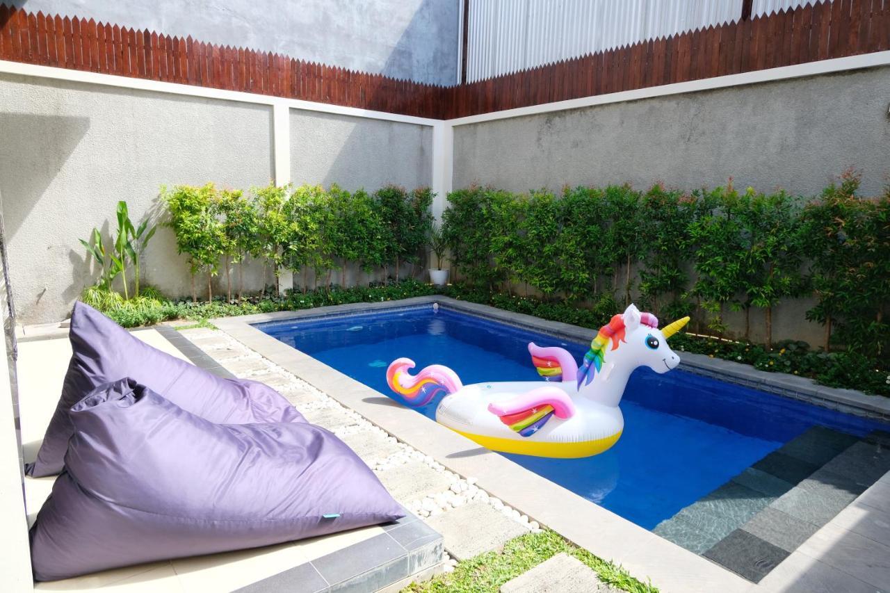Akmali - 3 Bedrooms Vila