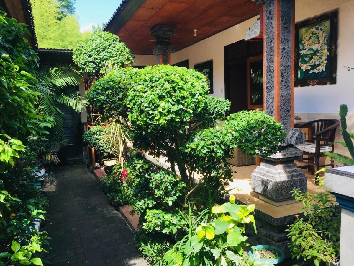 Nadialit Seminyak (Bali)