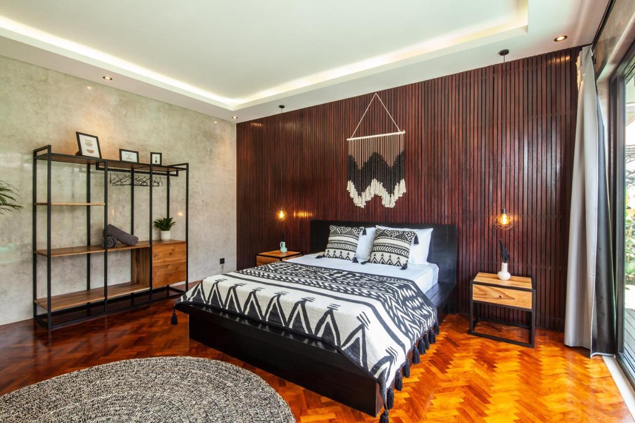 Simple And Magical . Almaya * Seminyak (Bali)