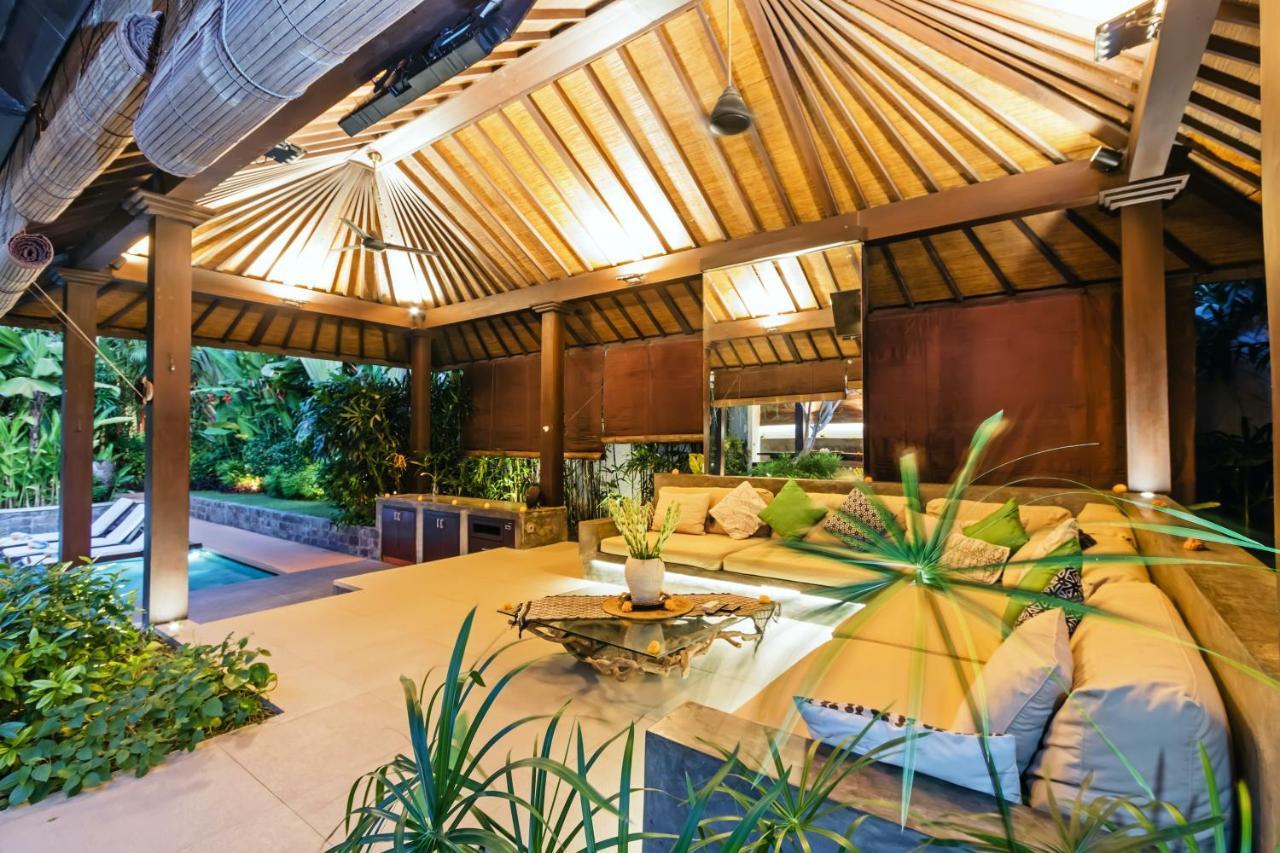Villa Besok Seminyak (Bali)