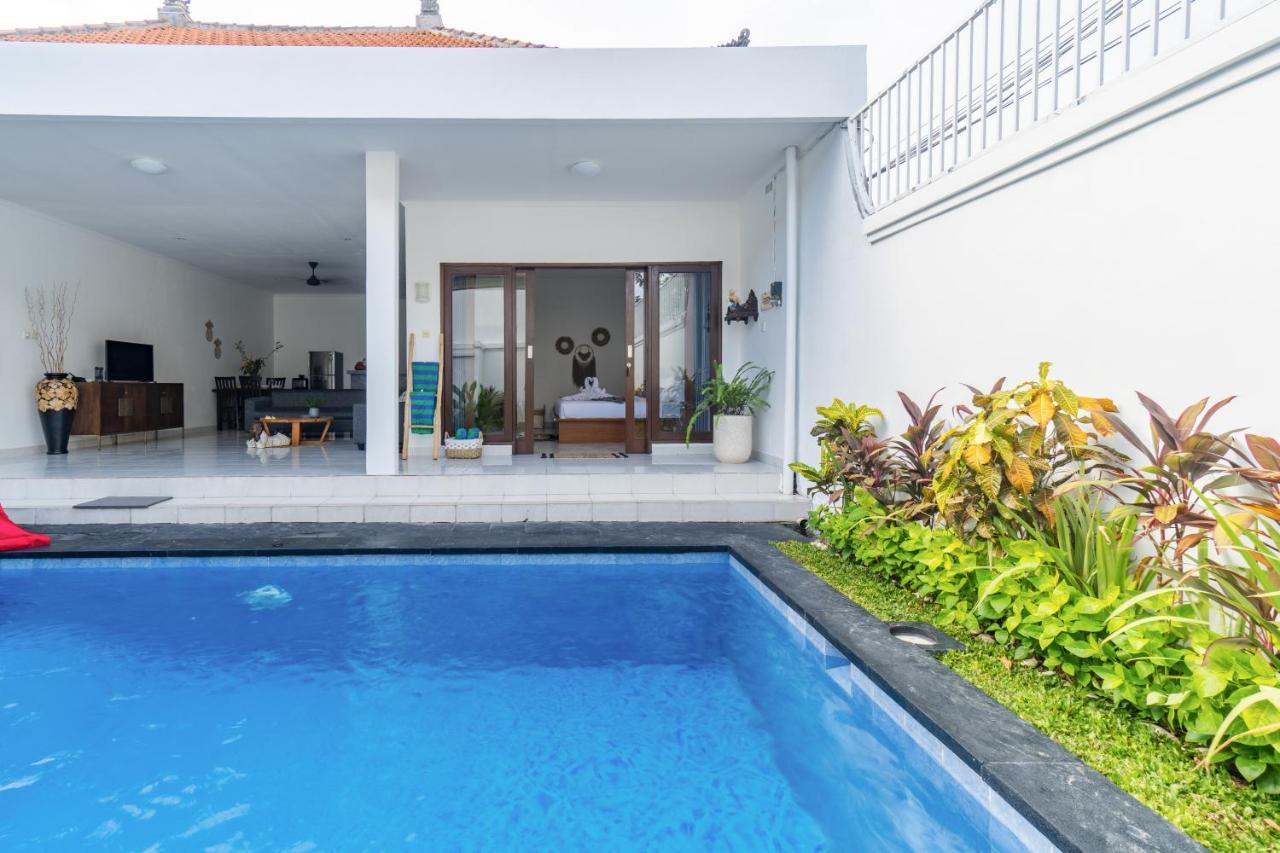 Casa Jinah 2 I Simply Modern Twin Villa Seminyak (Bali)