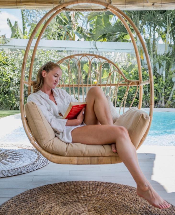Cocowhite Villa Seminyak