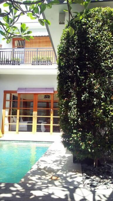 Sonti Villa Seminyak (Bali)