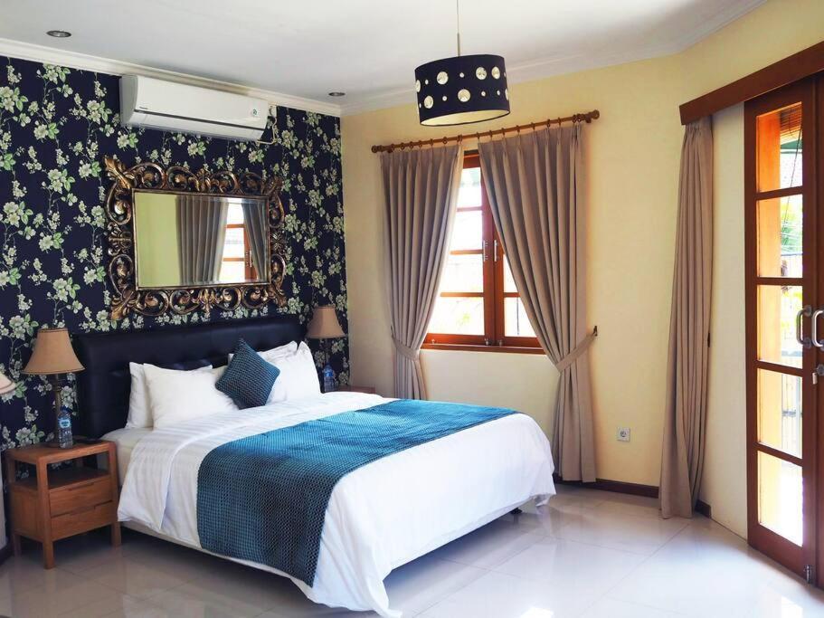 Sonti Villa