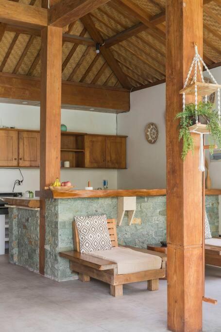 Villa Elvano In Heart Of And Near Seminyak (Bali)