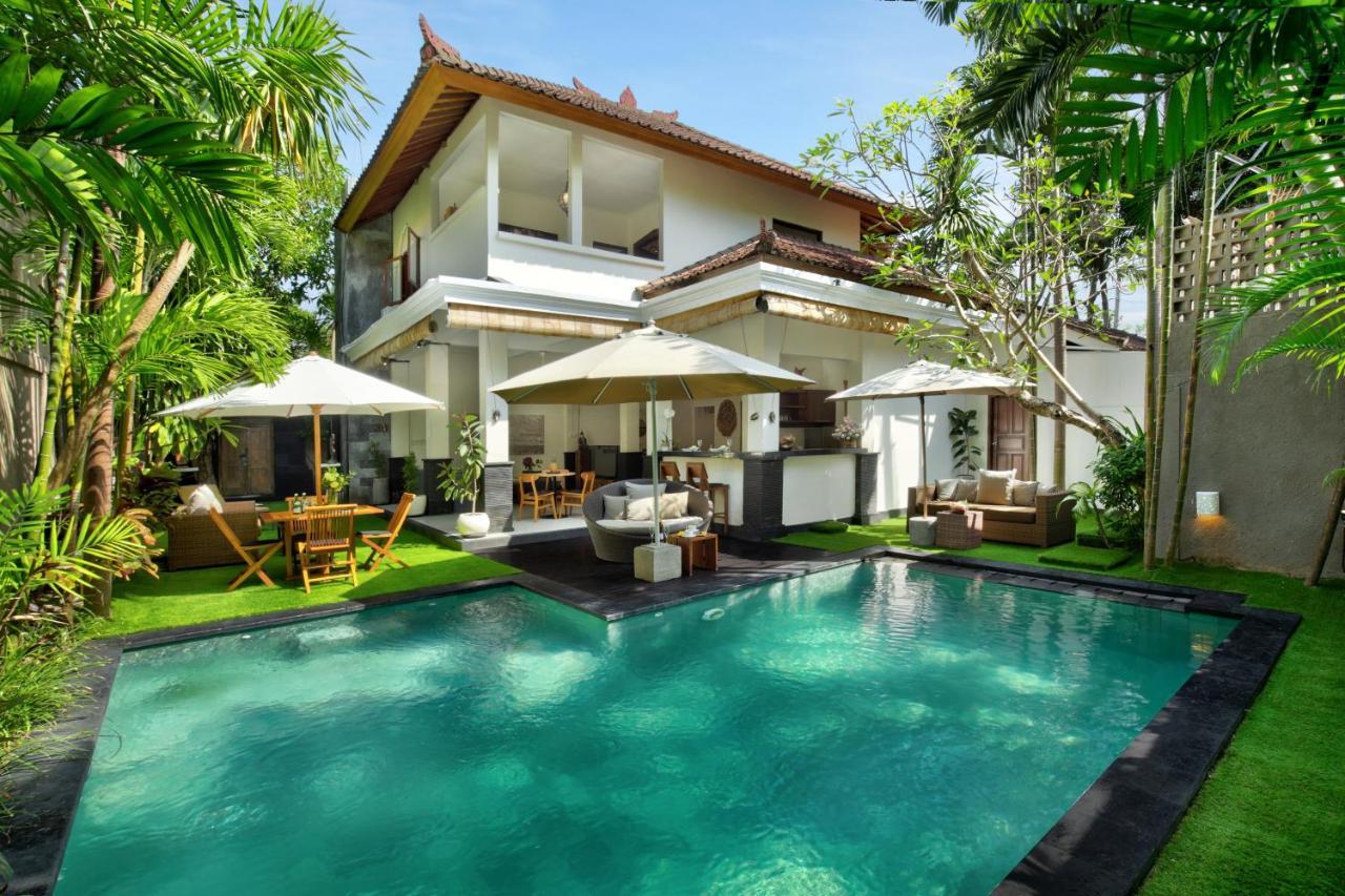 Villa Big Private 7 Bed, 7 Bath, Goldflower With 2x Pool, 2x Lounge, Best Location Seminyak (Bali)