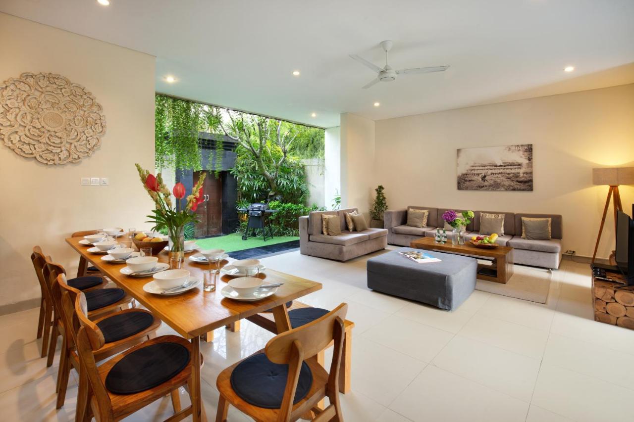 Villa Big Private 7 Bed, 7 Bath, Goldflower With 2x Pool, 2x Lounge, Best Location Seminyak (Bali)