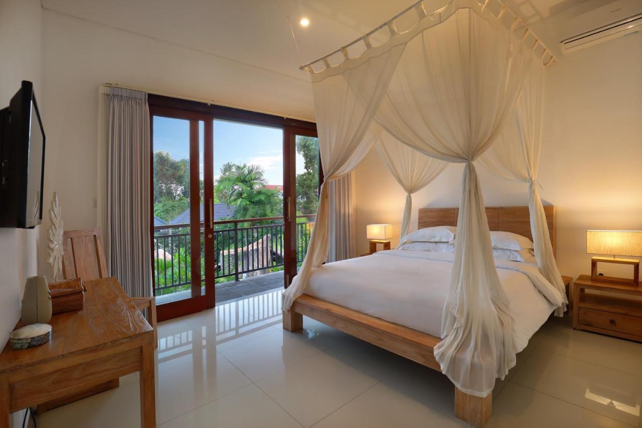 Big Private 7 Bed, 7 Bath, Goldflower With 2x Pool, 2x Lounge, Best Location Villa *