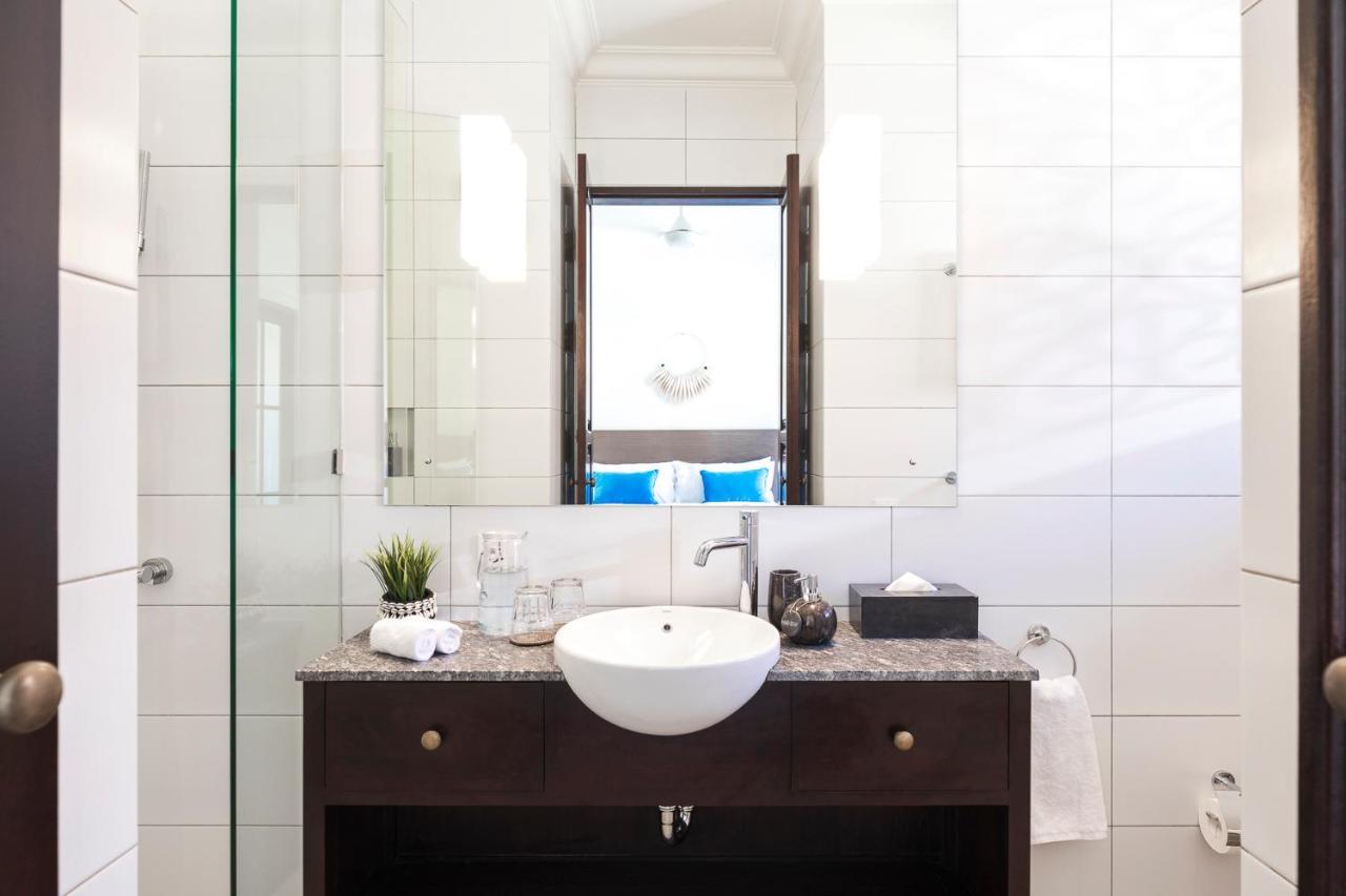 Villa Rua - Stylish Luxury, Tranquil Location In Legian, Walk To *