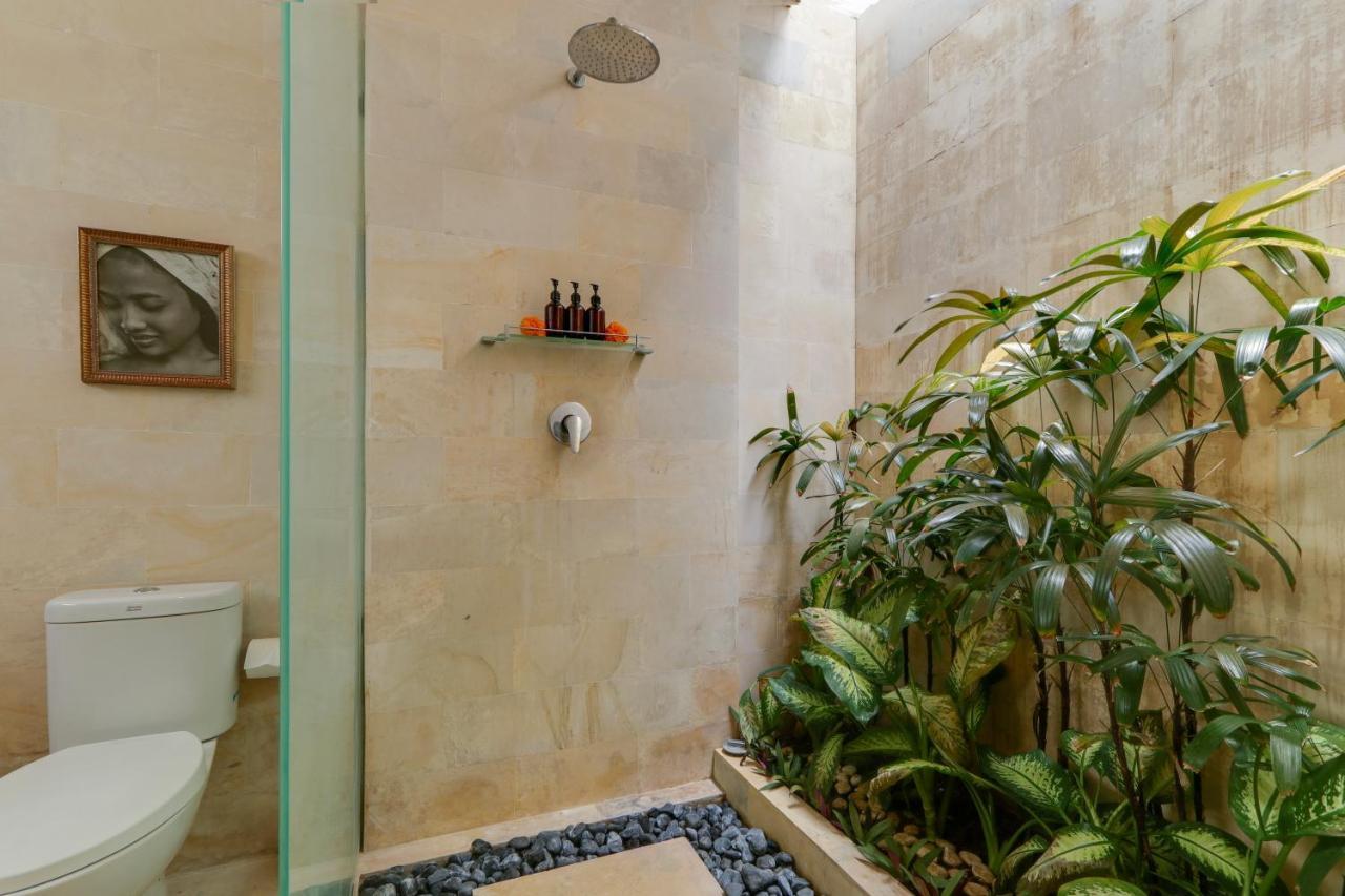 Villa 3bdr Batu Belig, 5mins To Beach Seminyak (Bali)