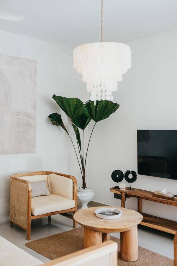 Casa Auri * Seminyak (Bali)