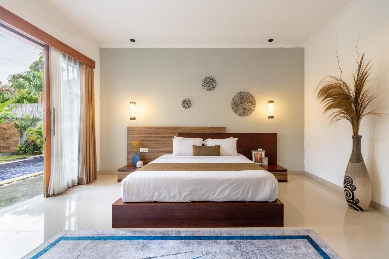 Bali Voyage Villa *