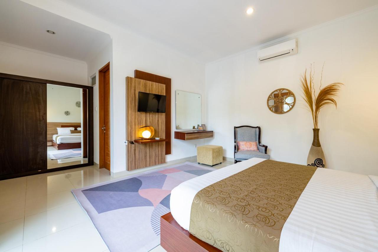 Bali Voyage Villa *