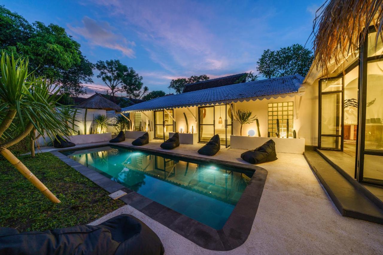 Mana 888 - Cozy Tropical 4br In Seminyak! Seminyak (Bali)