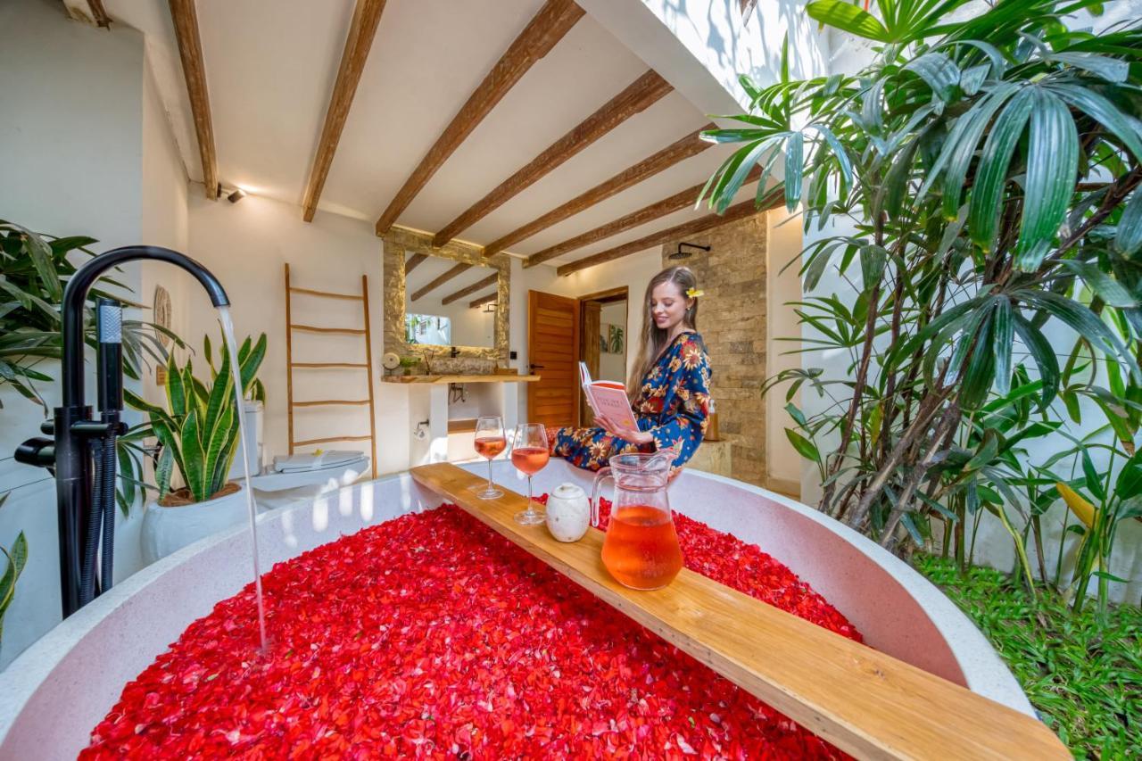 Indigo - 5-bdr With Huge Pool And Garden Villa Seminyak (Bali)